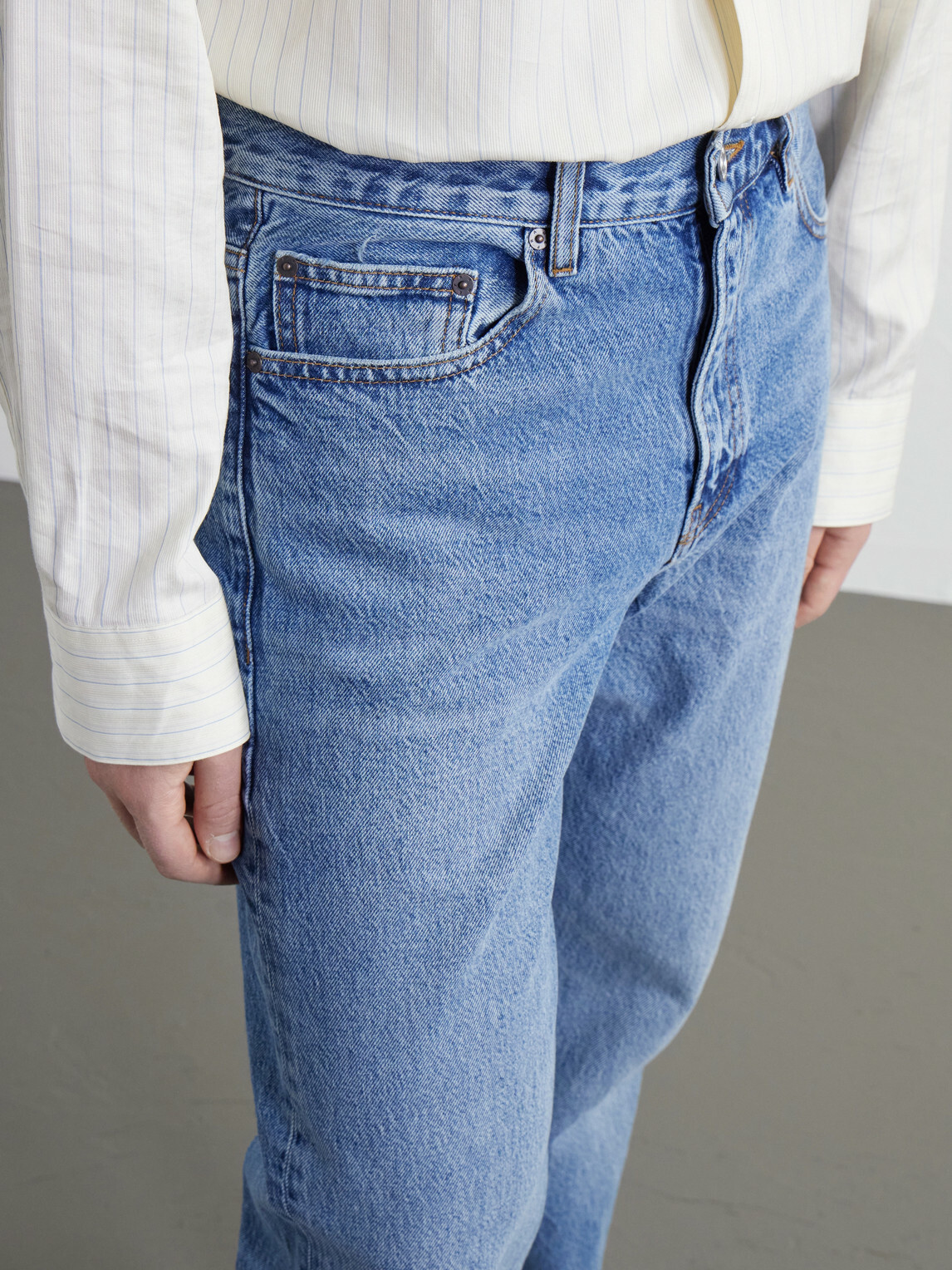 FRAME - The Classic Straight-Leg Jeans - Blue