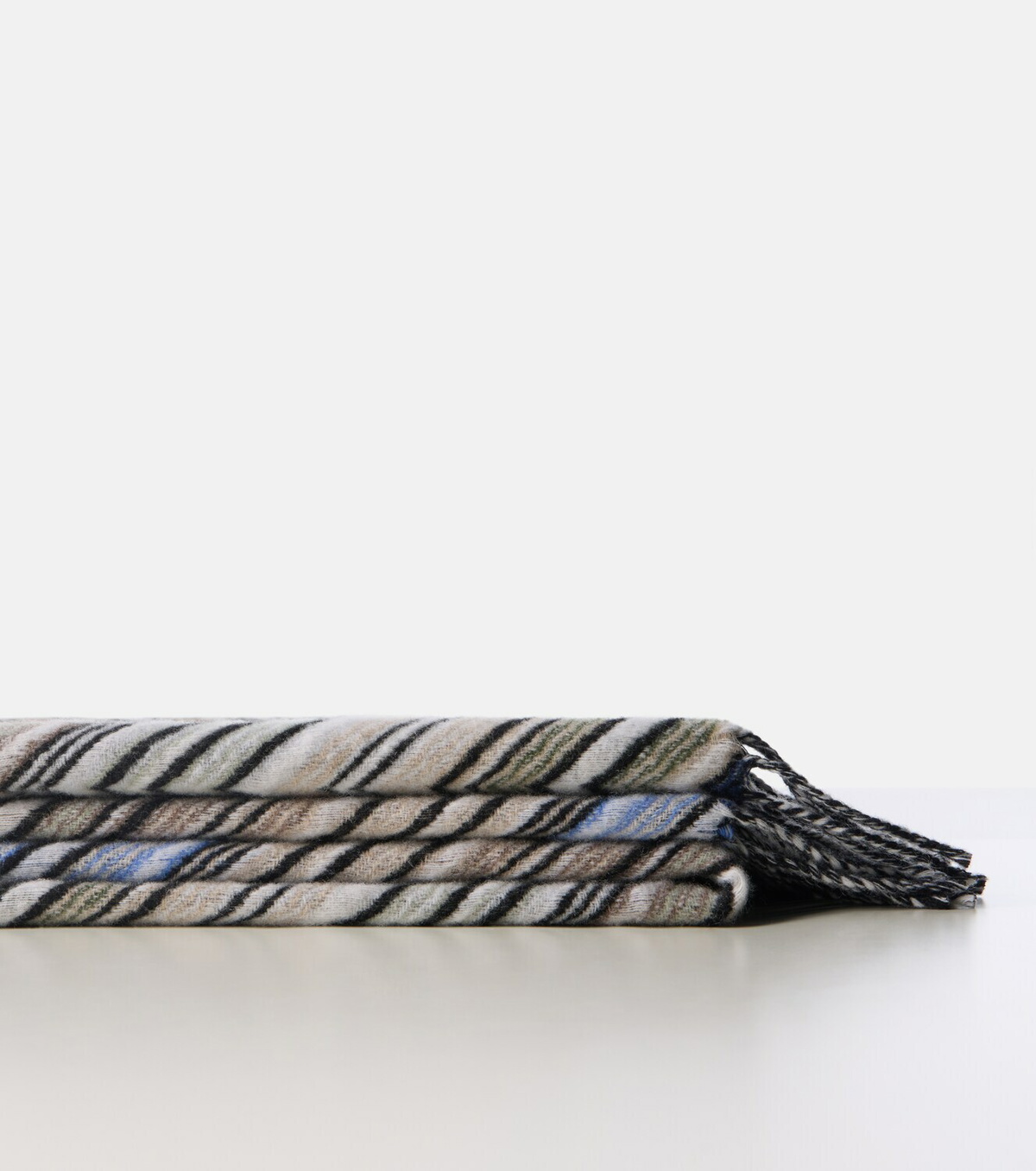 Missoni Perseo Zigzag wool and cashmere throw