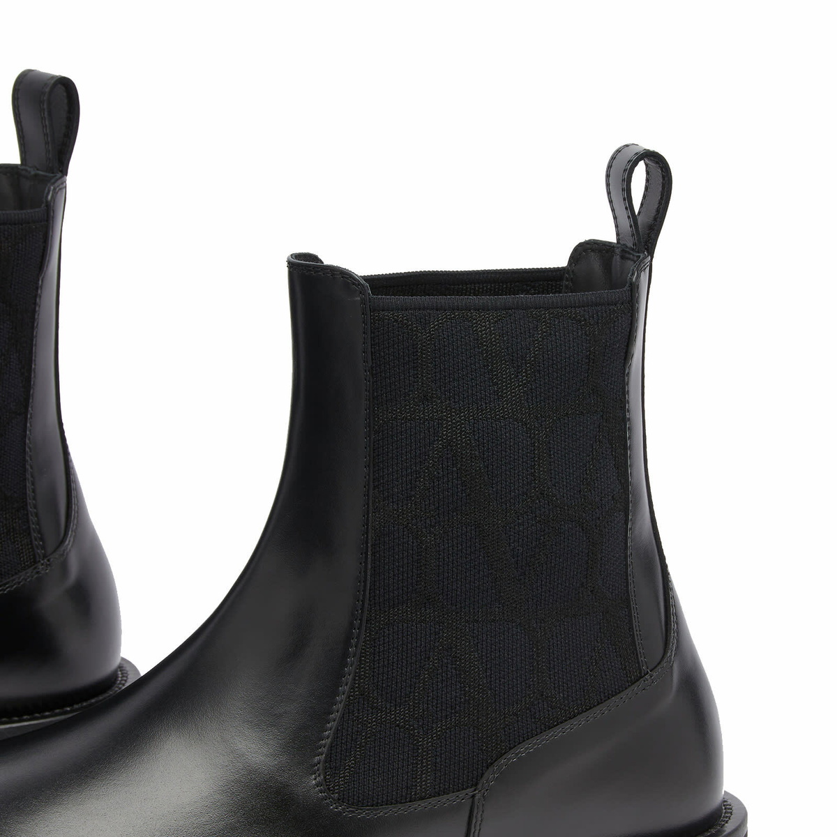 Valentino Men's Chelsea Boot in Black Valentino