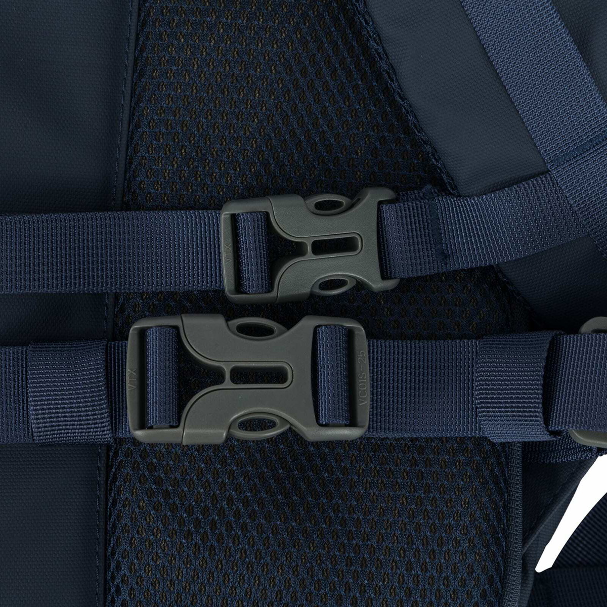 Elliker Keswick ZipTop Backpack in Navy Elliker