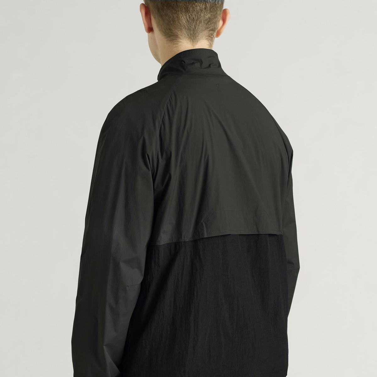 ON Men's All-Day Track Jacket in Black/Espresso
