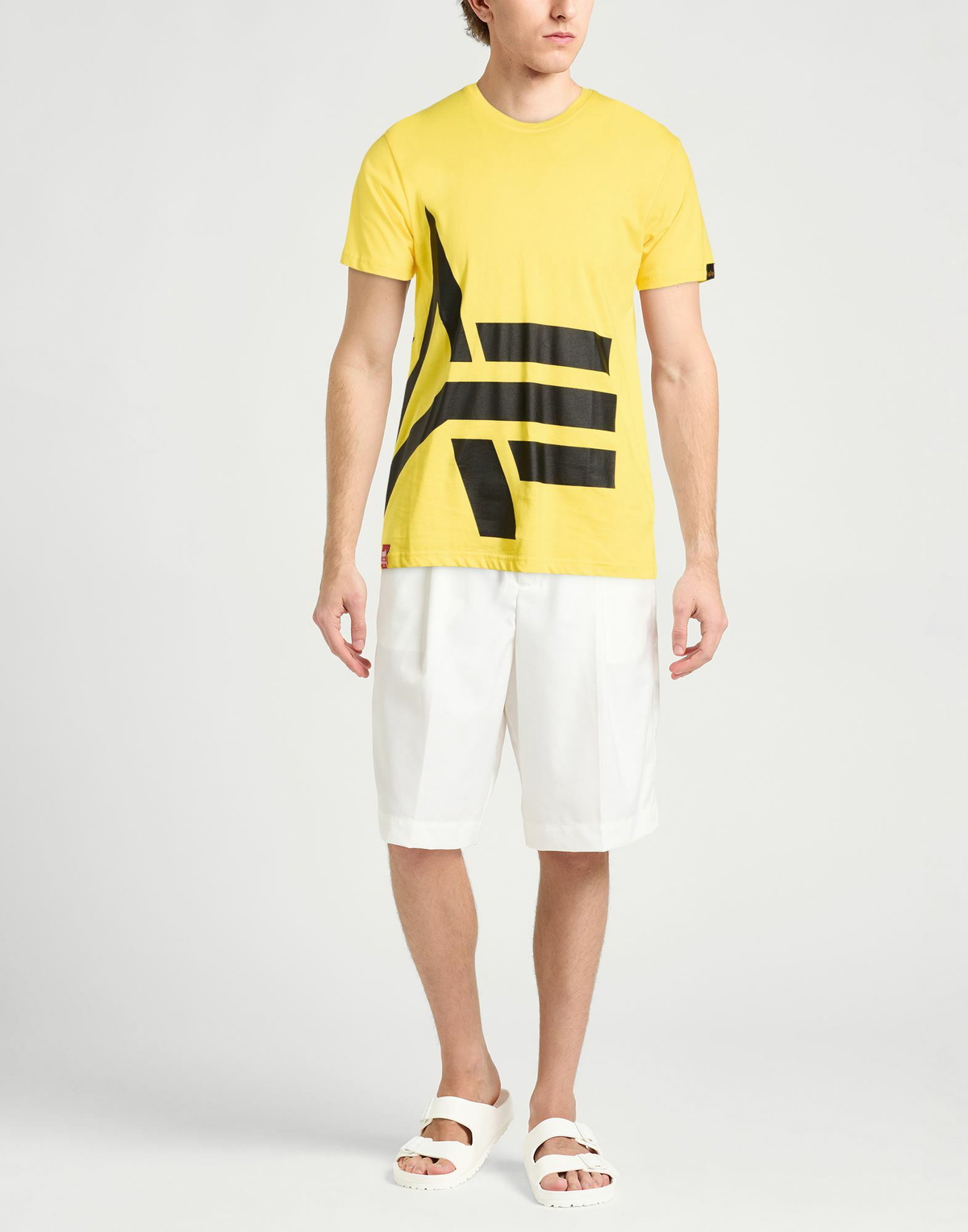 Alpha Industries Mens T-shirt in Yellow