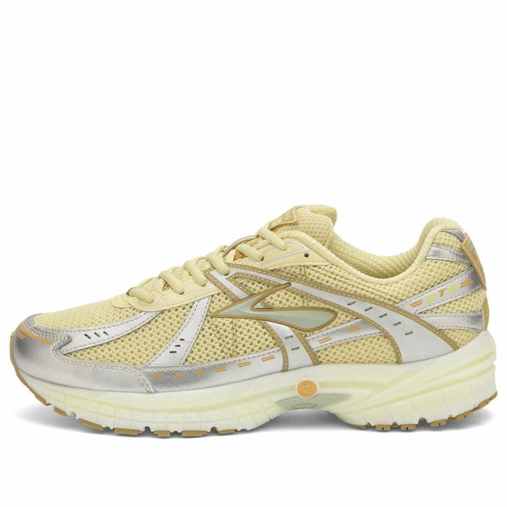 Photo: Brooks Men's Adrenaline GTS 10 Sneaker in Dusty Yellow/Neo Yellow/Grey