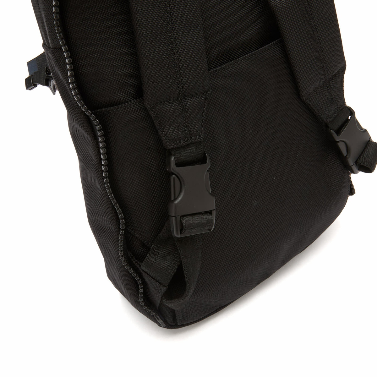 Hender Scheme Module Backpack - 26L in Black/Natural 