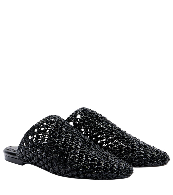 Photo: Souliers Martinez Mallorca woven leather mules