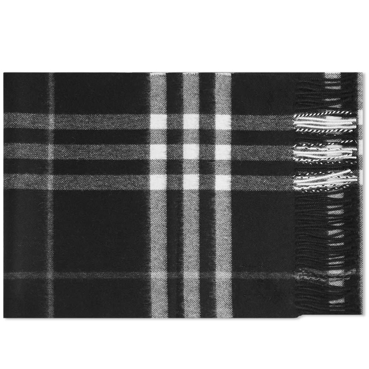 Photo: Burberry Classic Check Cashmere Scarf