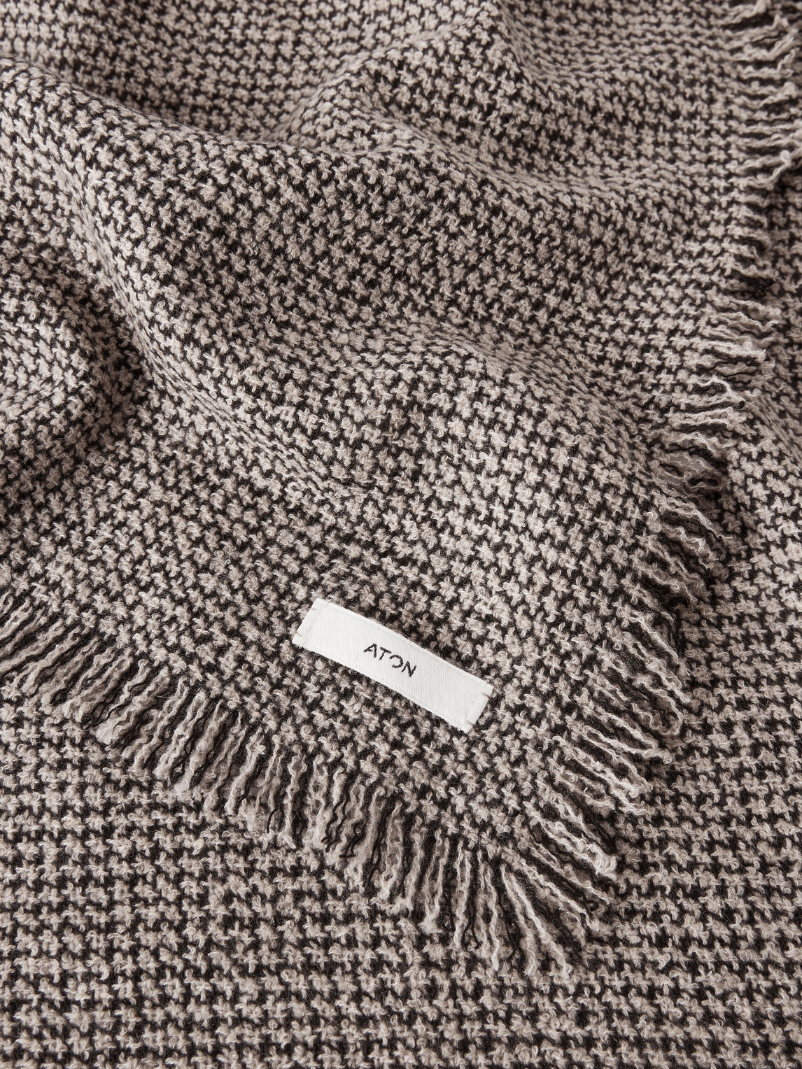 ATON - Logo-Appliquéd Fringed Cashmere-Bouclé Scarf - Brown