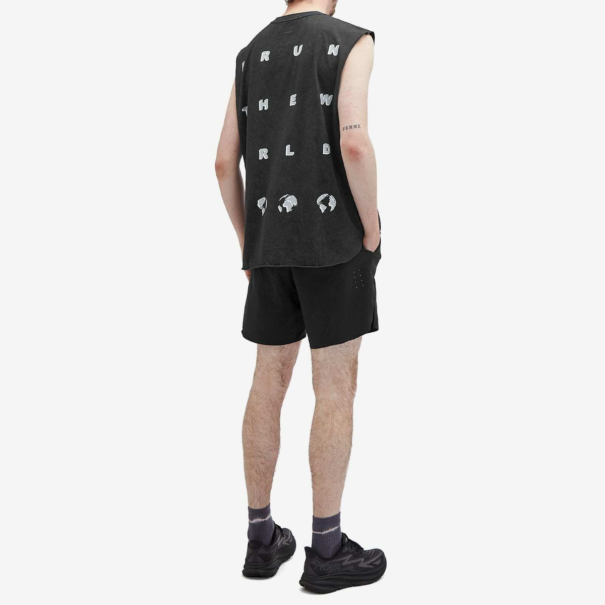Over Over Men's Run The World Easy Sleeveless T-Shirt in Black 3M