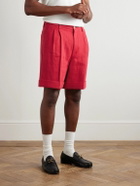 Valentino Garavani - Straight-Leg Pleated Linen Bermuda Shorts - Red