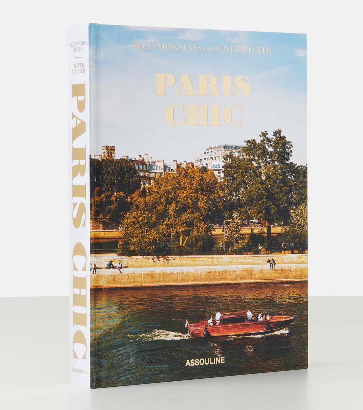 Assouline Paris Chic book