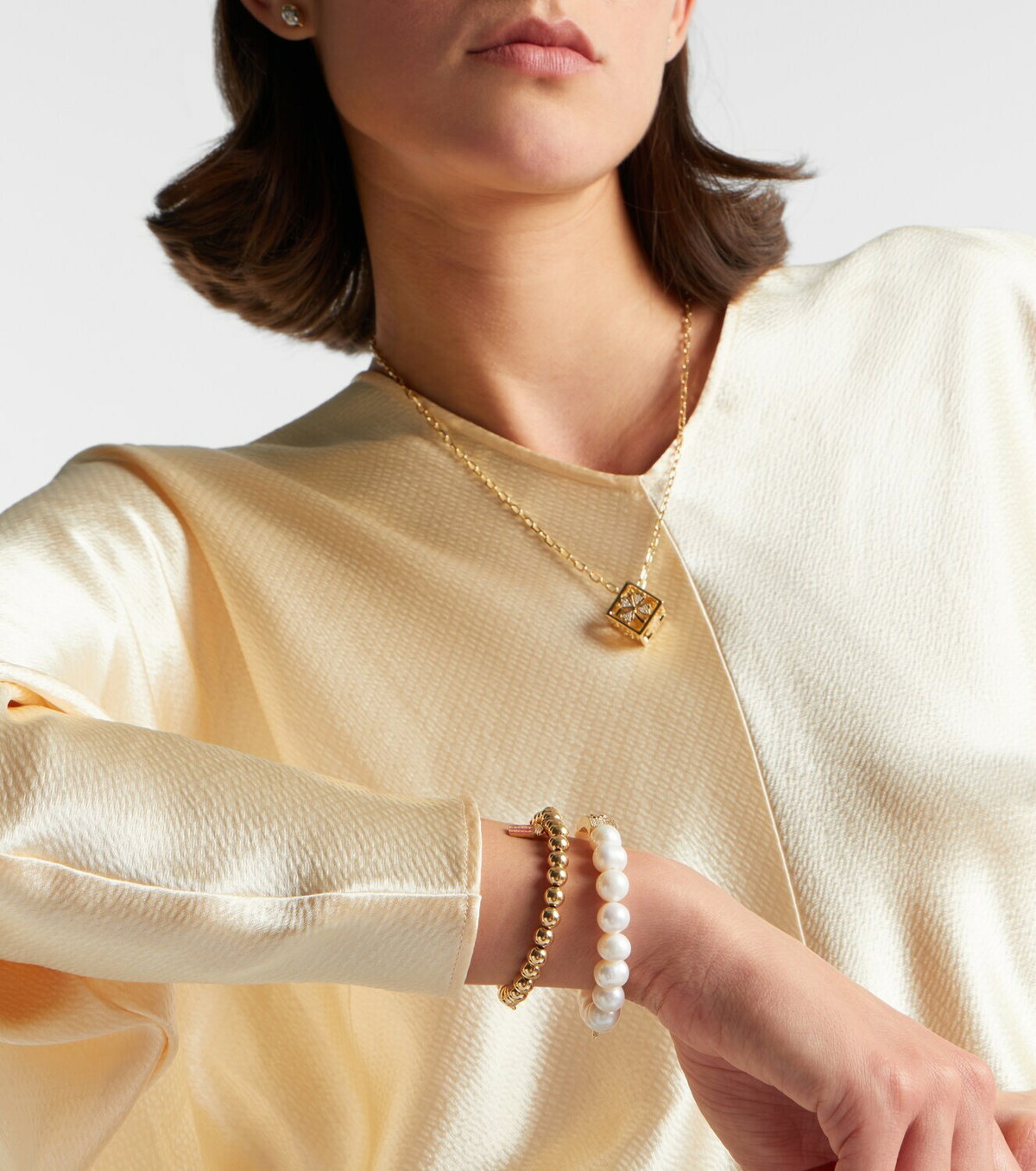 Sydney Evan 14kt gold charm bracelet with diamonds