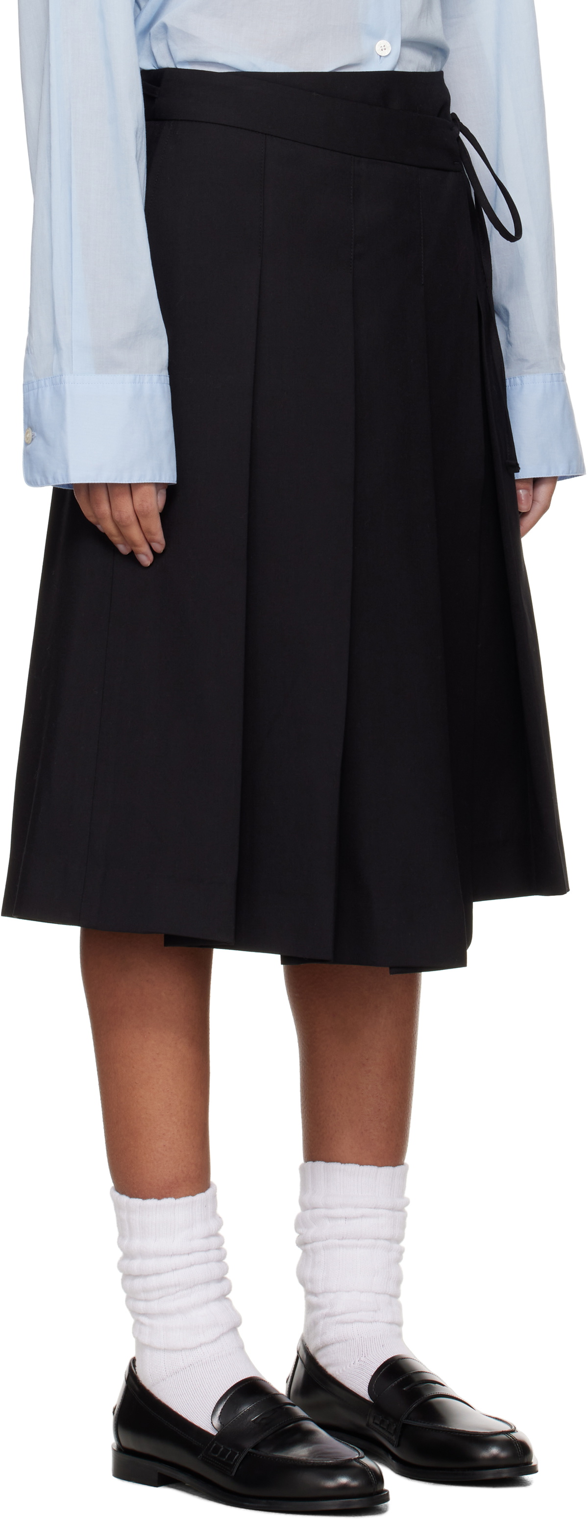 Dunst Black Ribboned Wide Pleats Midi Skirt