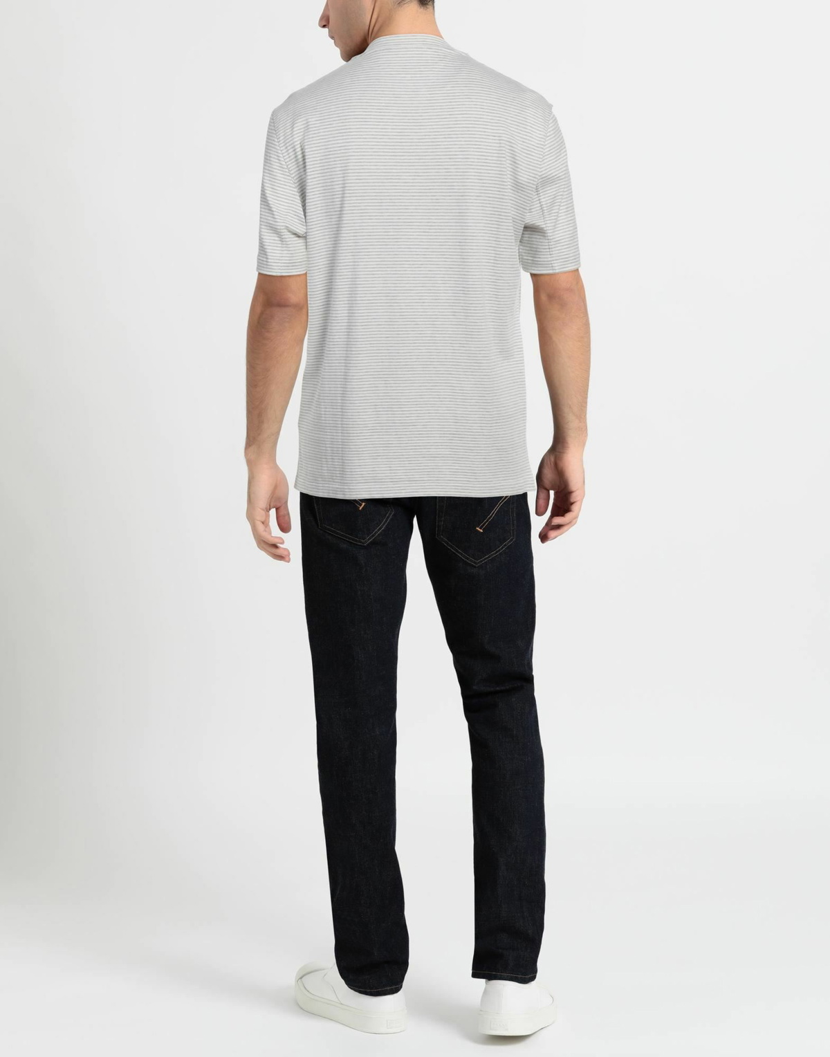 Brunello Cucinelli Mens T-shirt in Grey