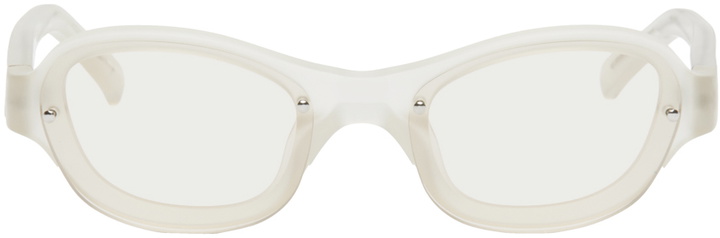 Photo: A BETTER FEELING Gray Skye Sunglasses