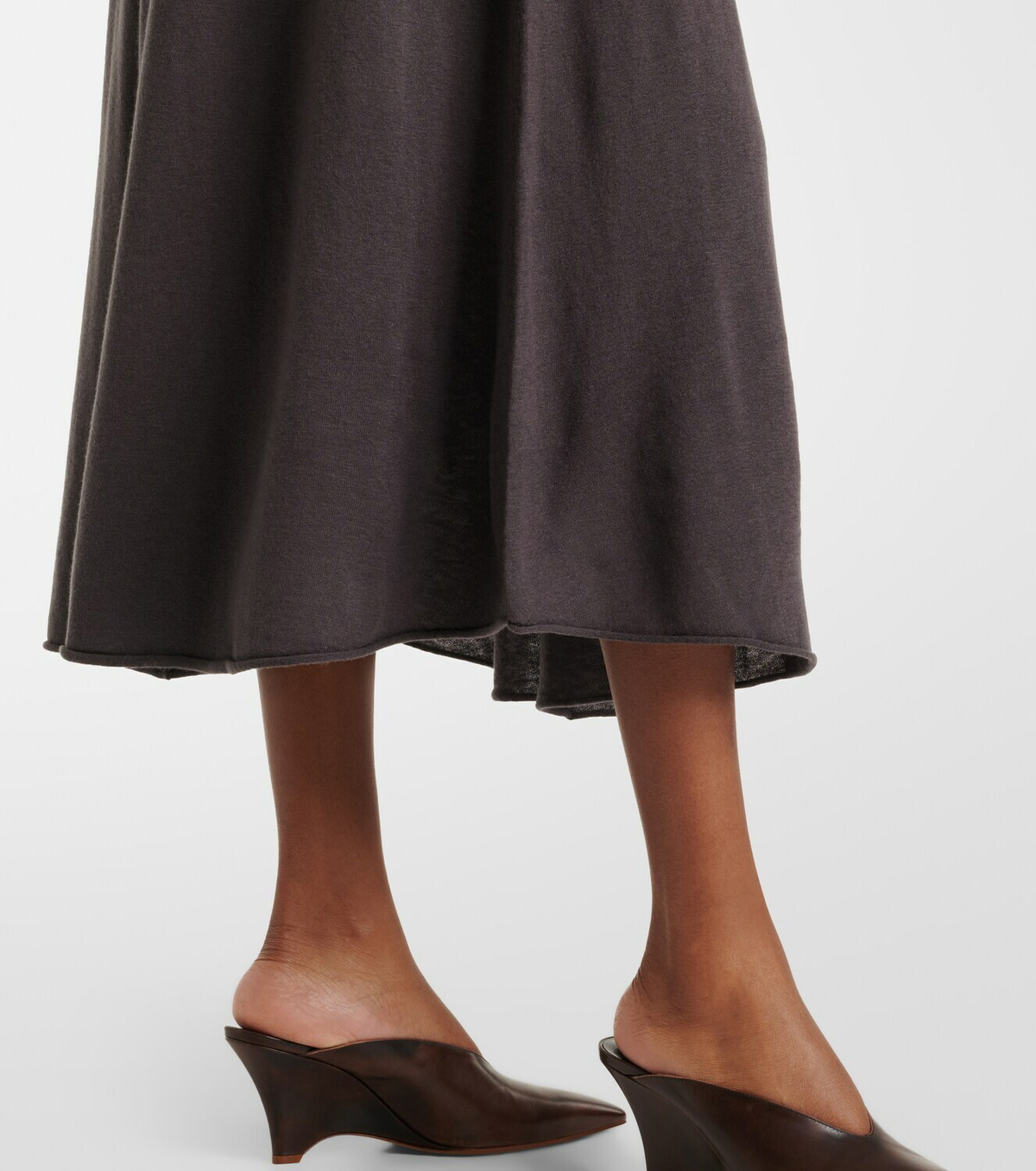 Extreme Cashmere N°470 Seduce wool and cashmere midi skirt