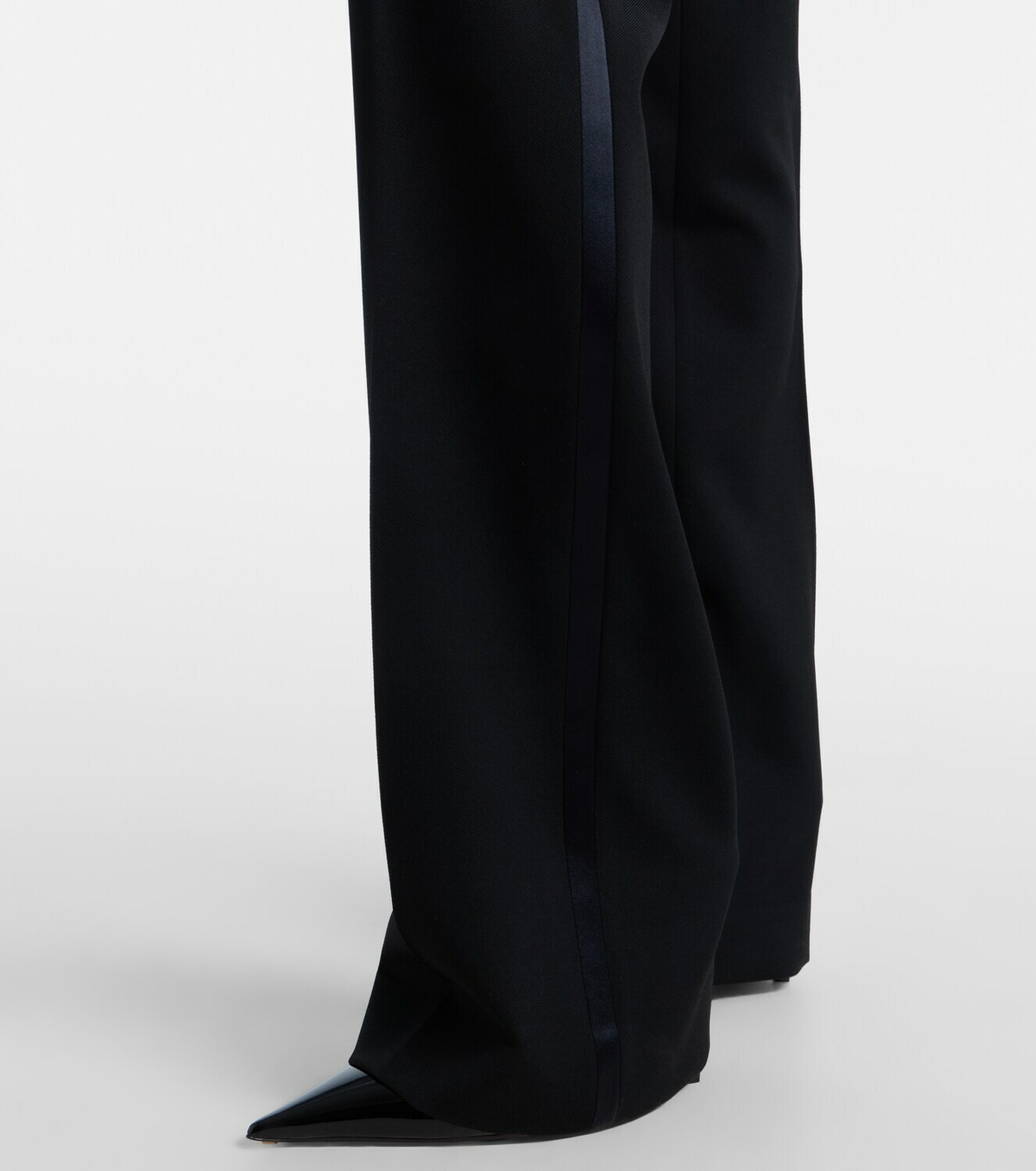Tom Ford Silk-trimmed wool suit pants