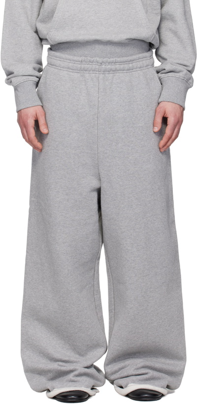 Photo: Entire Studios Gray Full Sweatpants