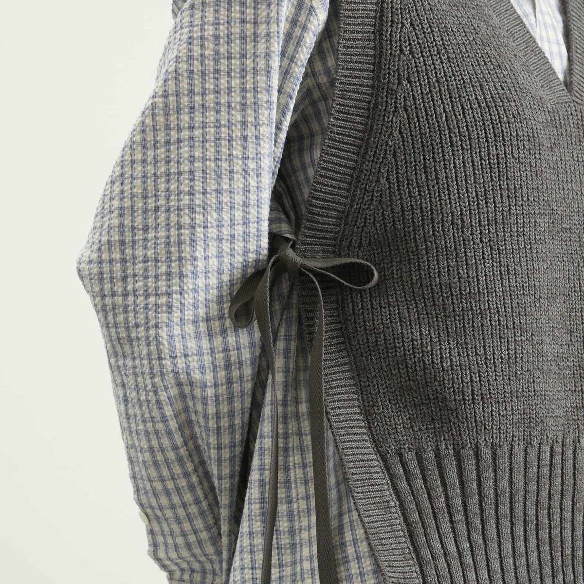 Beams Boy Women's Knitted Vest Top in Charcoal.G 