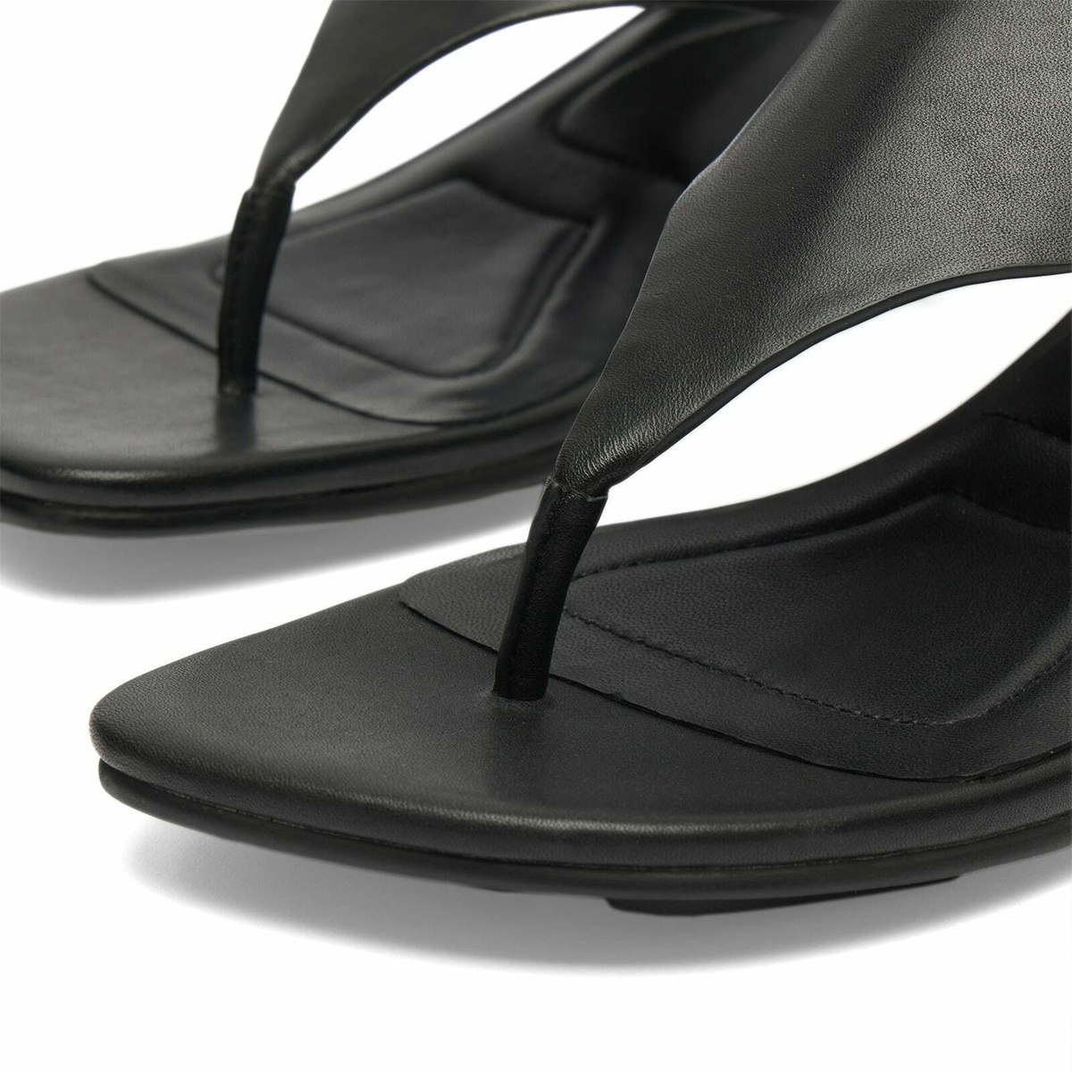 Samsøe Samsøe Women's Sadagmar Sandals in Black