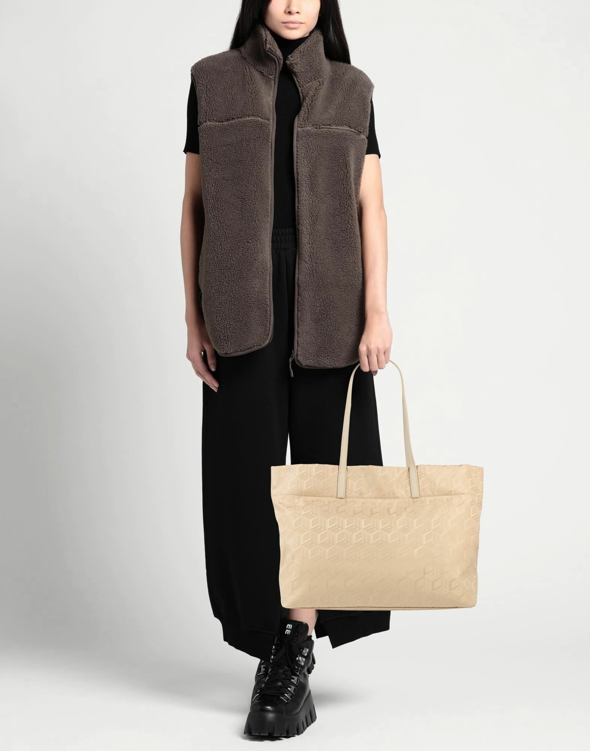Mcm Womens Shoulder bag Sand