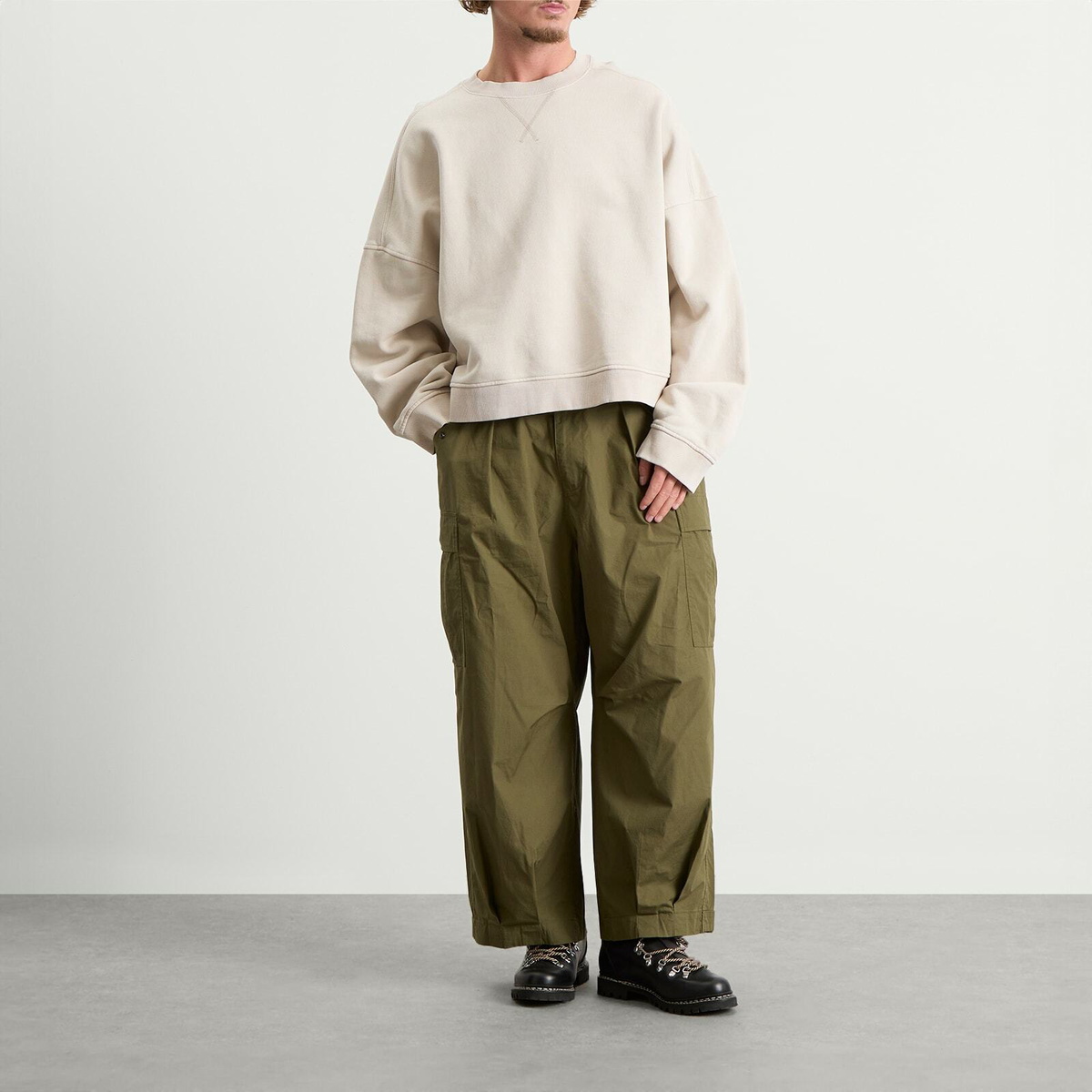 Anglan Men's Field Vijo Balloon Pants in Khaki