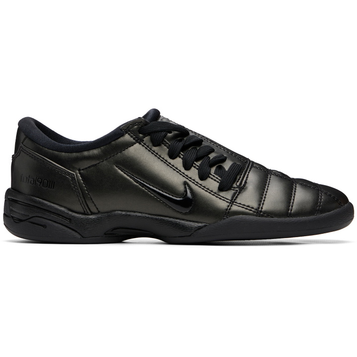 Photo: Nike Black Total 90 Sneakers