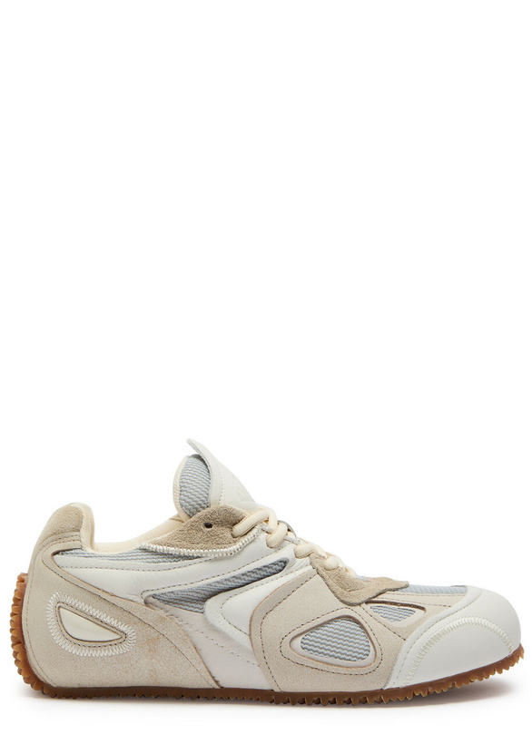 Photo: Axel Arigato Slow Runner Panelled Mesh Sneakers Ivory