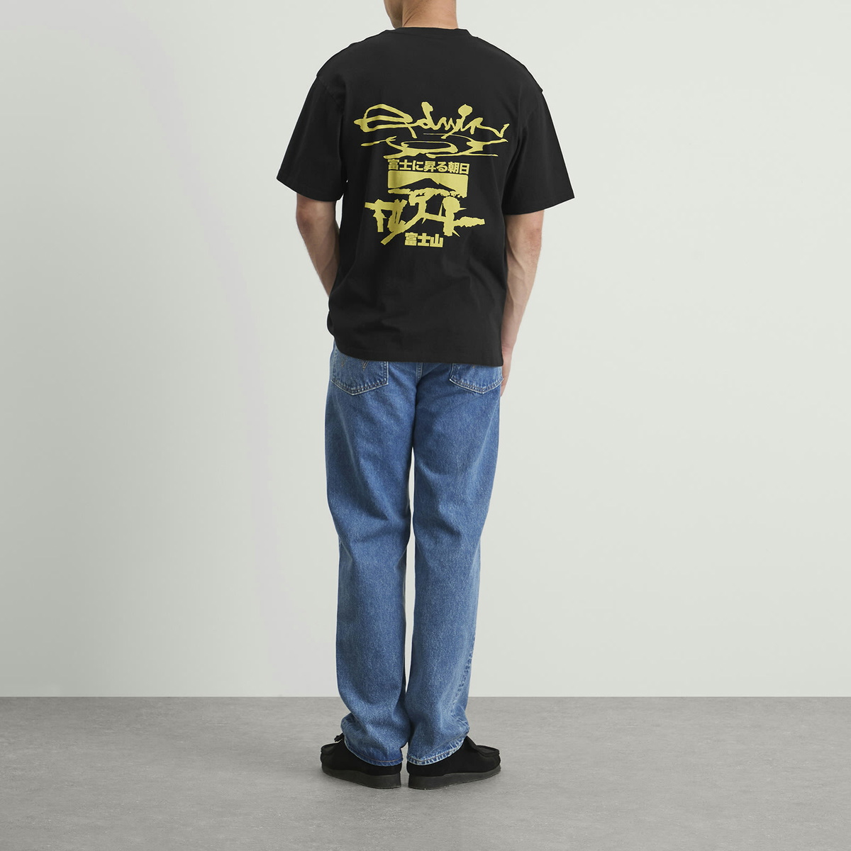 Edwin Men's Mount Fuji Dusk T-Shirt in Black