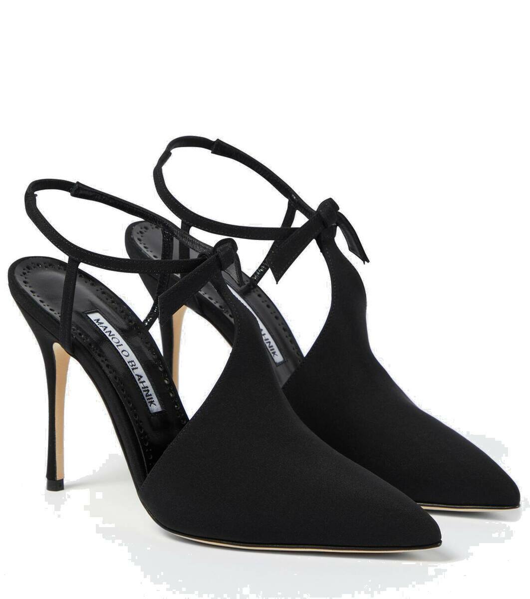 manolo blahnik bow pump