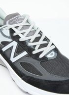 New Balance 990 Sneakers