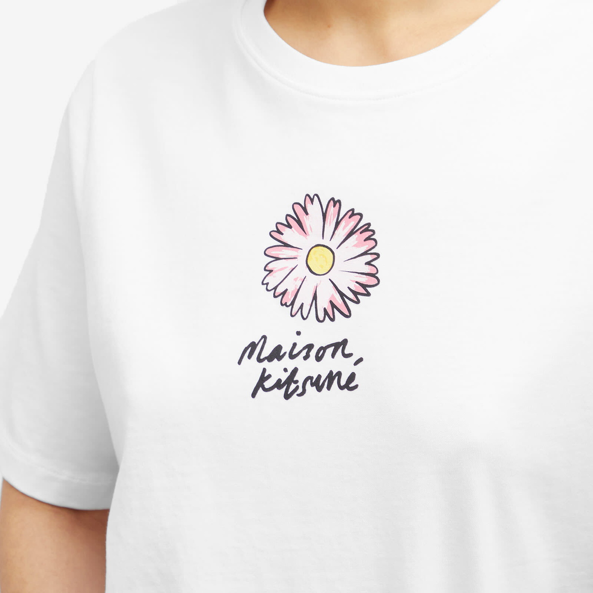 Maison Kitsune★W'S FLOATING FLOWER BABY S/S T-SHIRT Maison Kitsuné Women's Floating Flower Comfort T-Shirt in