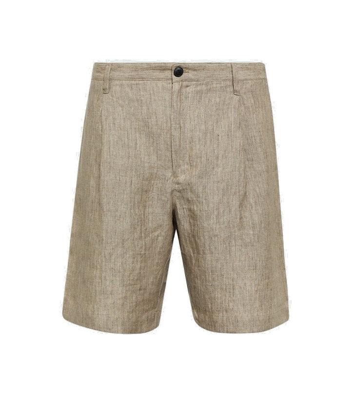 Photo: Sunspel Pleated linen shorts