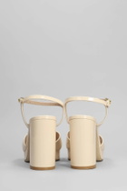 Stuart Weitzman Dayna Platform Sandals In Beige Patent Leather
