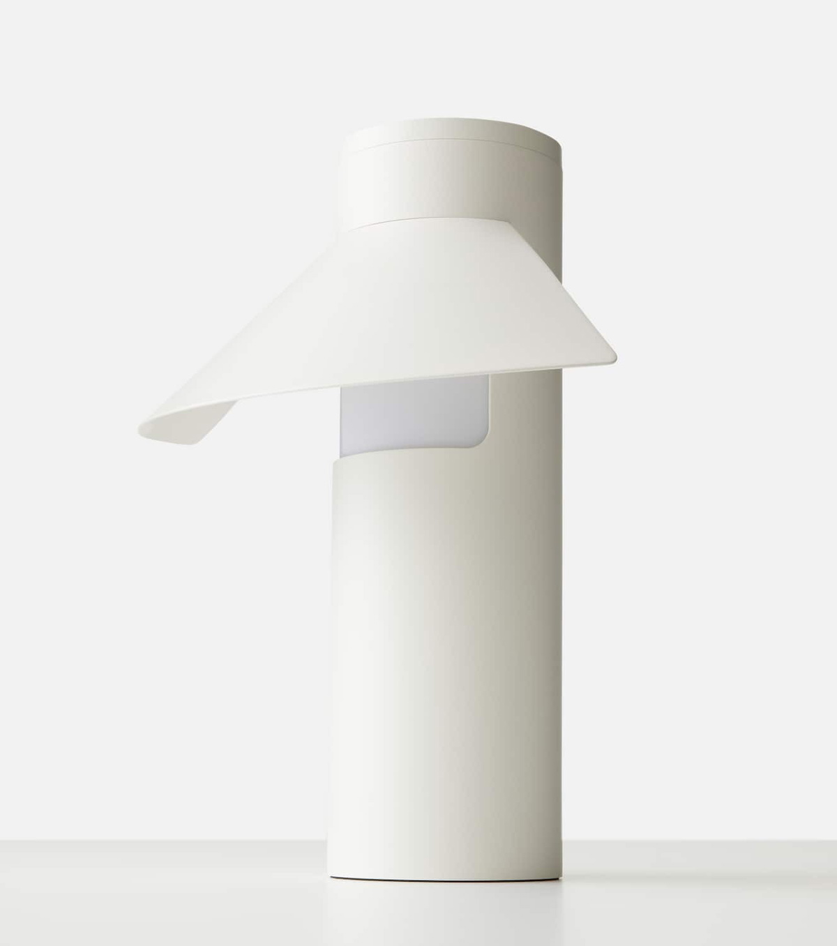 Karakter Riscio table lamp by Joe Colombo
