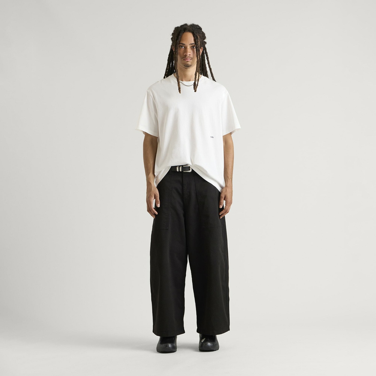 END. Signature T-shirt in Off White