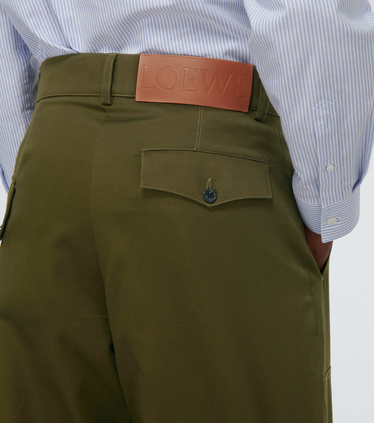 Loewe Black Cotton Casual Pants main image 0
