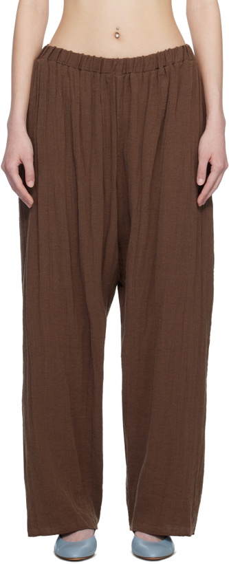 Photo: Baserange Brown Crinkle Linen Folio Lounge Pants