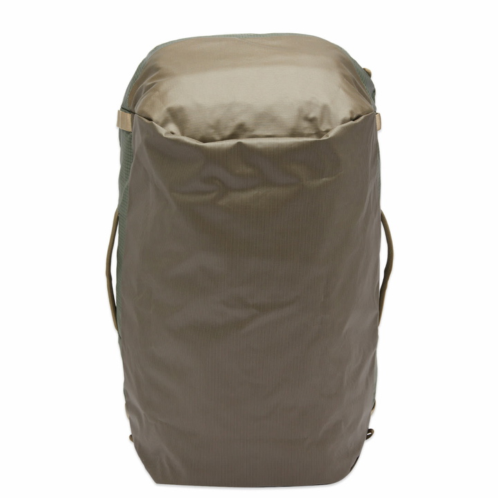 Photo: Osprey Transporter Duffel Bag 65 in Pine Leaf/Earl Grey 