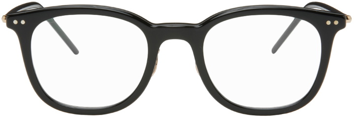 Photo: YUICHI TOYAMA. Black Nadekaku Optical Glasses