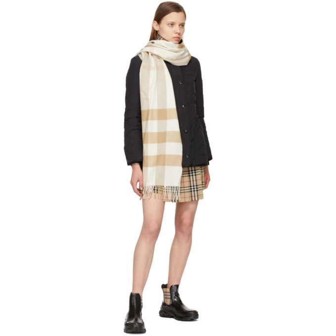 Check Cashmere Scarf in Alabaster