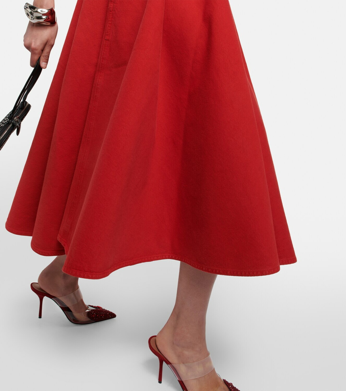 【関税&送料込】Alaia Denim Spiral Skirt ALAÏA Spiral Skirt in Bleu Mineral | FWRD
