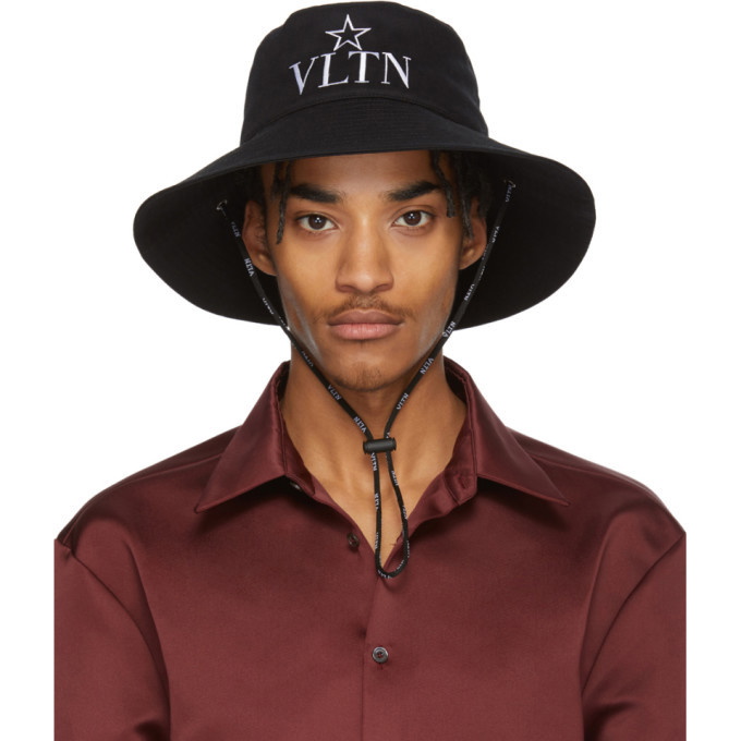 Photo: Valentino Black Valentino Garavani VLTN Star Bucket Hat