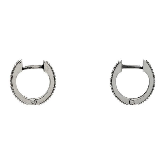 Photo: Emanuele Bicocchi Silver Ribbed Earrings