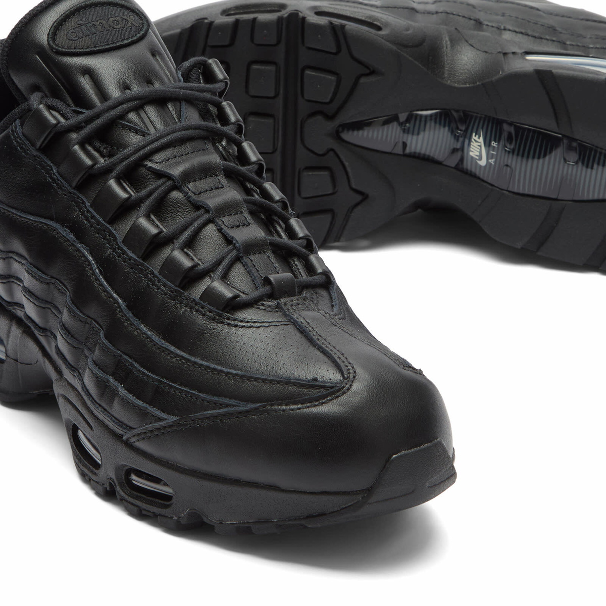 all black 95 air max