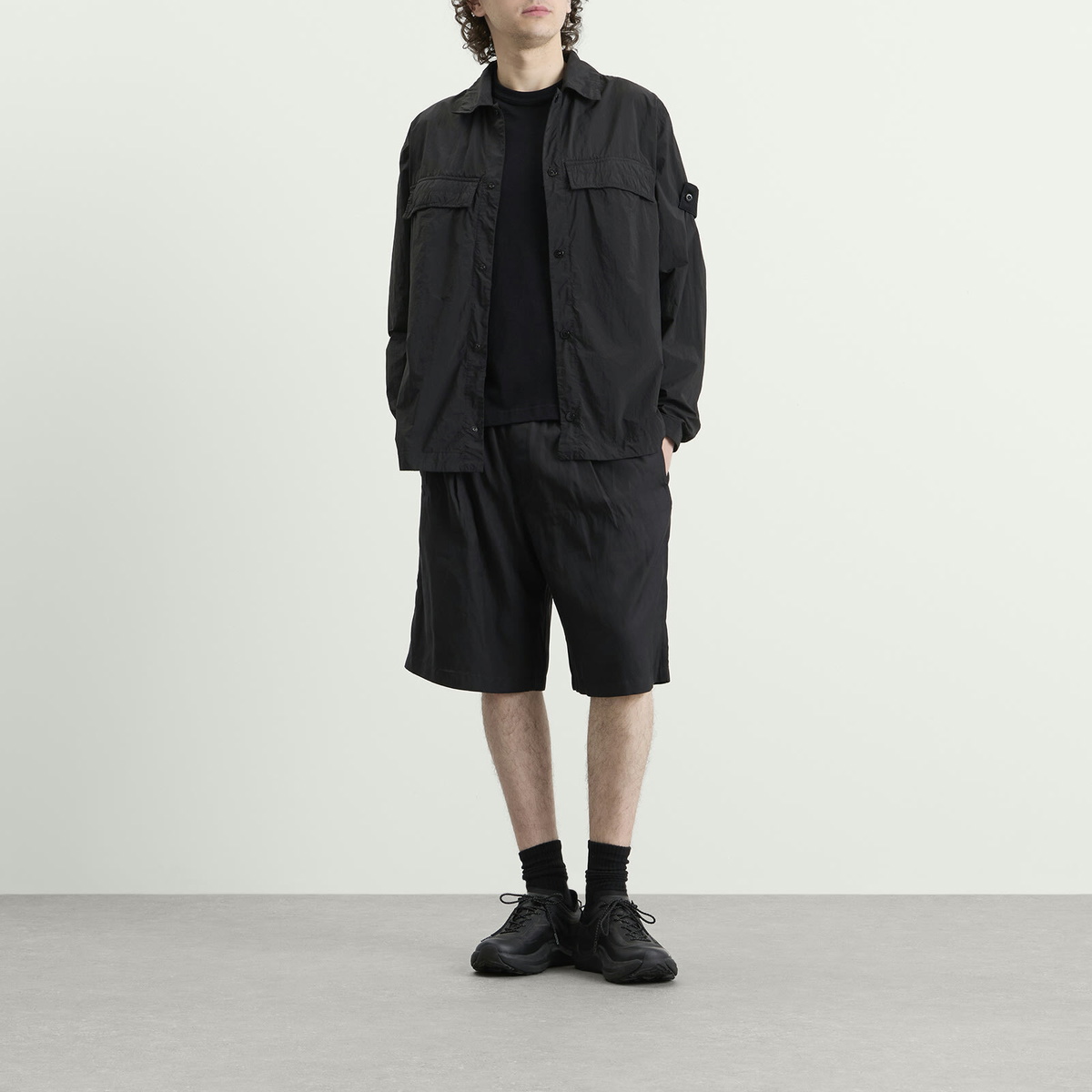 Stone Island Men's Ghost Nylon Smerigliato Shirt Jacket in Black