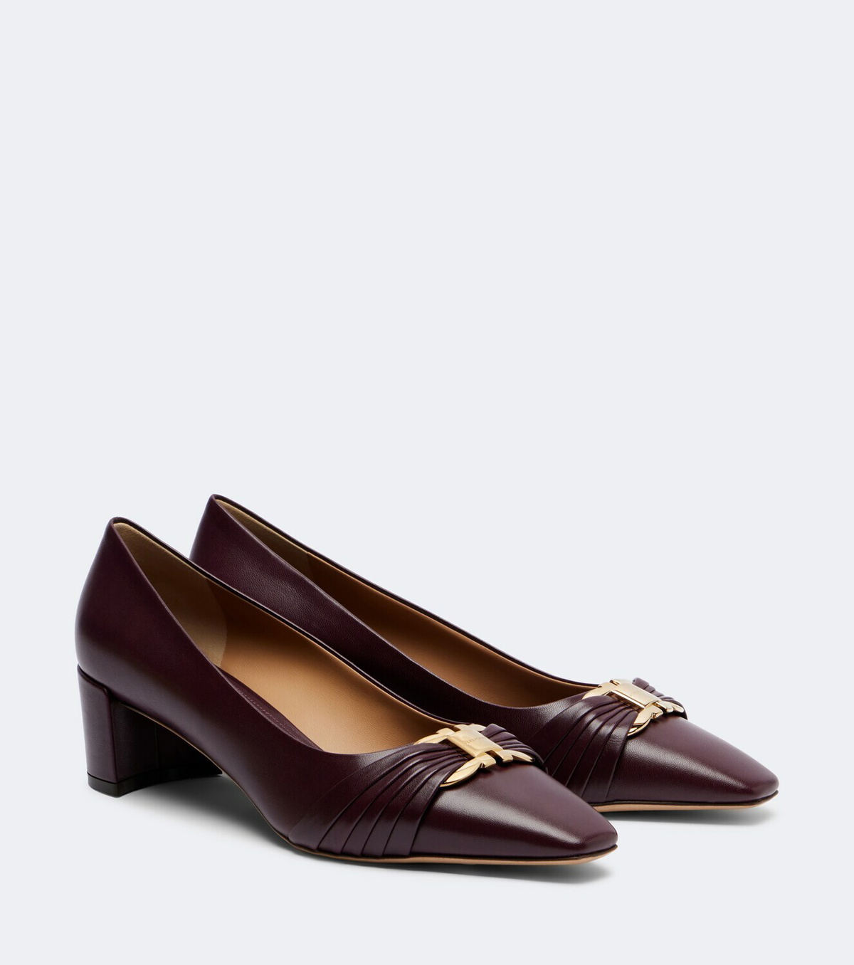 Ferragamo Tillya leather pumps