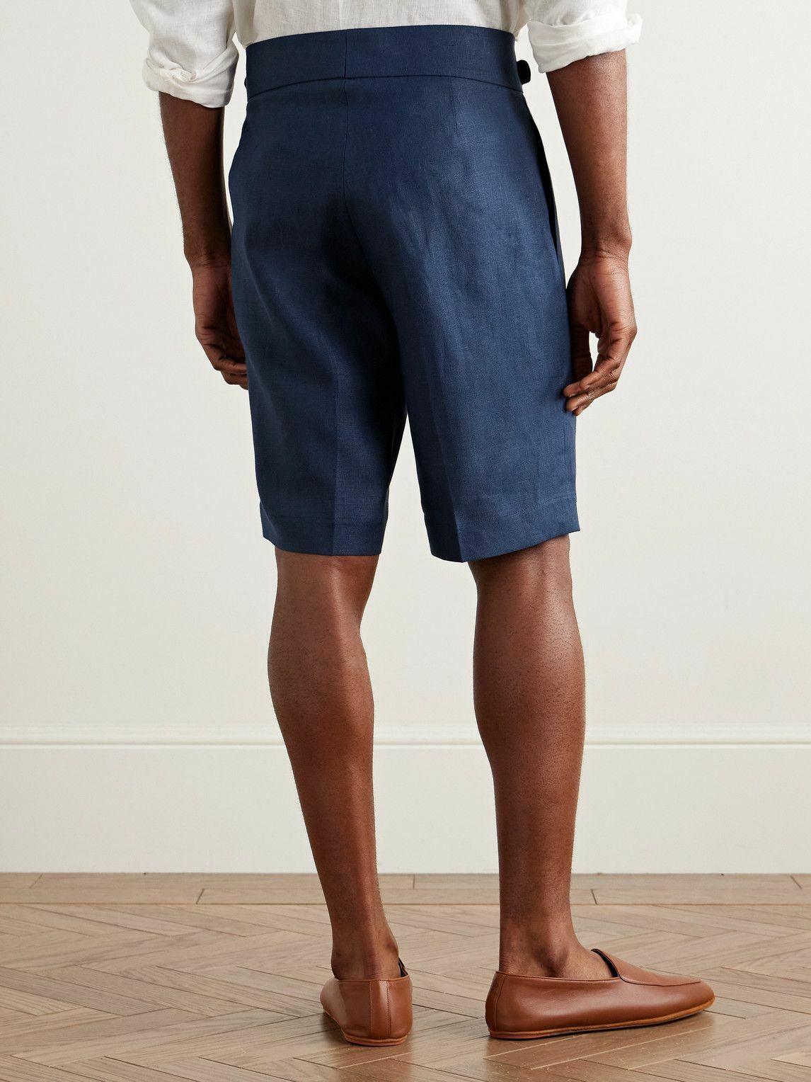 Anderson & Sheppard - Gurkha Straight-Leg Pleated Linen Shorts - Blue