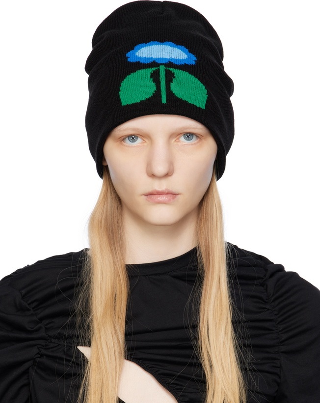 Photo: Anna Sui Black Daisy Beanie