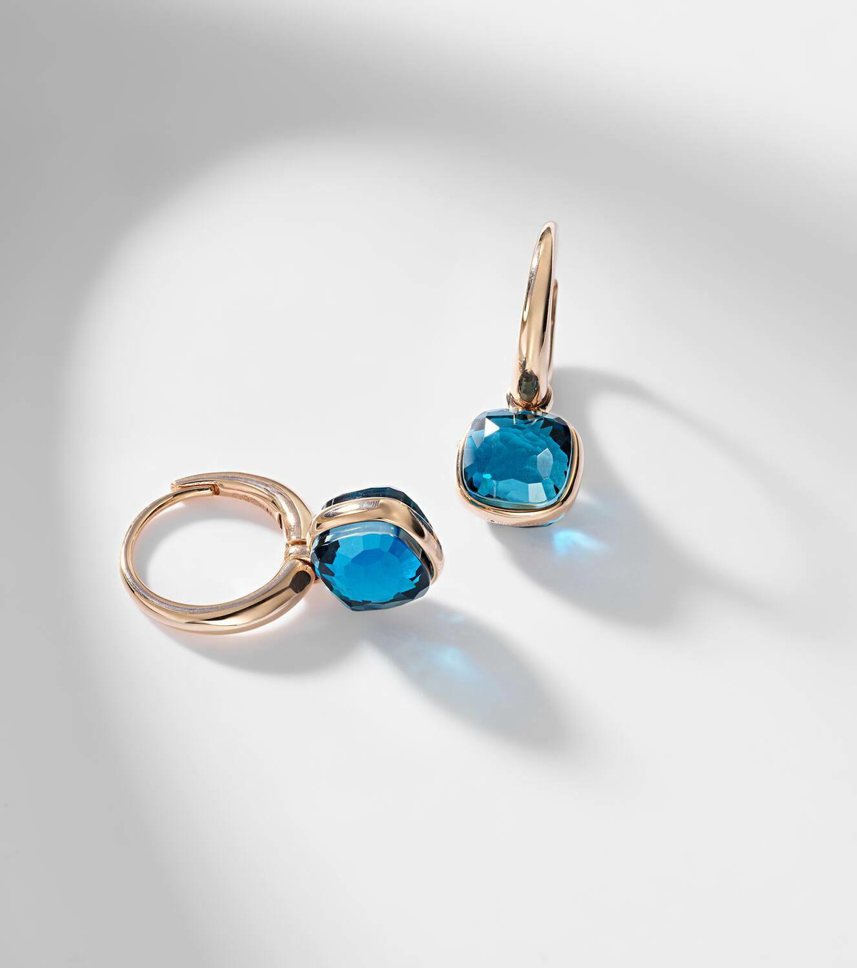 Pomellato Nudo Mini 18kt rose gold earrings with topazes