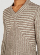Ribbed V-Neck Sweater in Brown